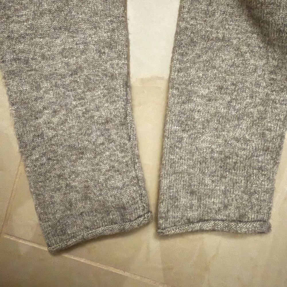 Anthropologie Gray Off Shoulder Sweater Size XS